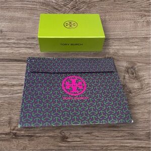 Tori Burch Disposable Camera With Gift Bag 36 Exp